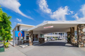 Гостиница Motel 6-San Bernardino, CA - Downtown  Сан-Бернардино